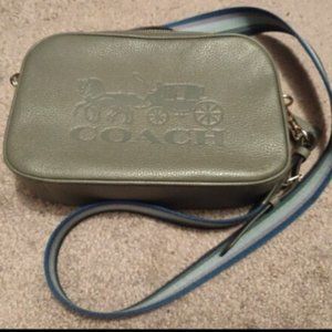 Coach Jes Crossbody, NWOT, green - super cute!